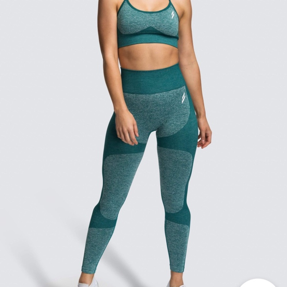 DO YOU EVEN LEGGINGS NEW WITH TAG!